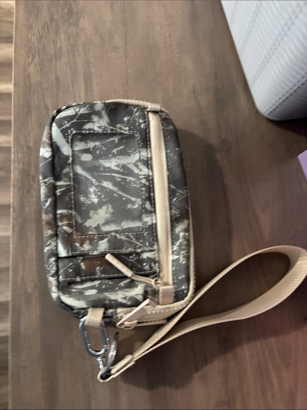 Camouflage Crossbody Phone Pouch - Men's Sling Bag